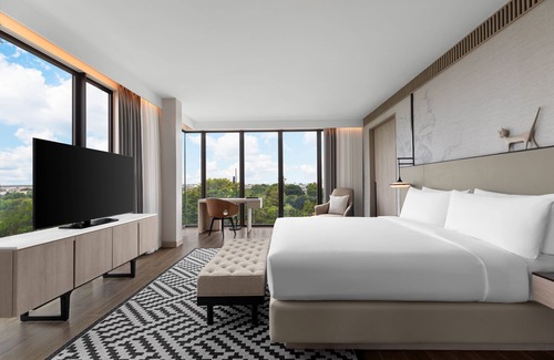 Lat Krabang Hotel | Courtyard by Marriott Bangkok Suvarnabhumi Airport