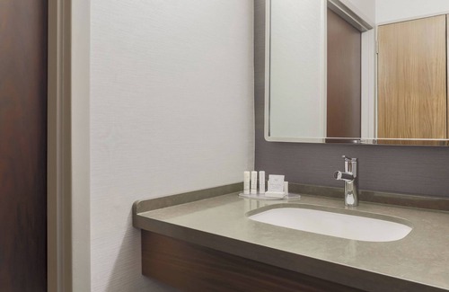 Louisville Hotel | Courtyard by Marriott Boulder Broomfield
