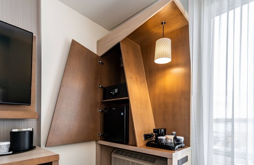 Burlington Hotel | Courtyard by Marriott Burlington