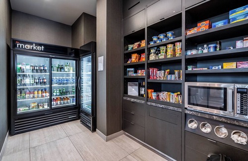 Burlington Hotel | Courtyard by Marriott Burlington