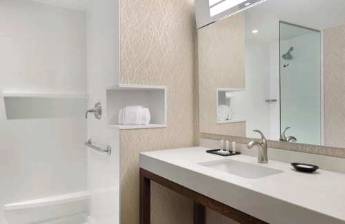 Meadowvale Village Hotel | Courtyard by Marriott Toronto Mississauga/West