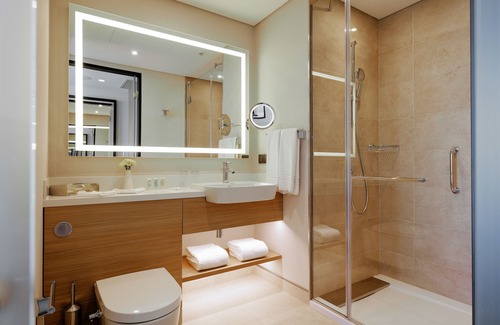 Chisinau Hotel | Courtyard by Marriott Chisinau