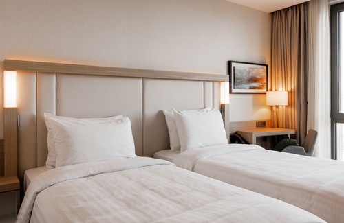 Chisinau Hotel | Courtyard by Marriott Chisinau