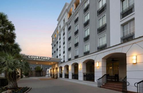 Ansonborough Hotel | Courtyard by Marriott Charleston Historic District