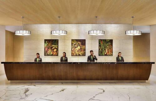 Teynampet Hotel | Courtyard by Marriott Chennai