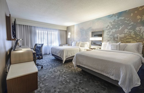 Willoughby Hotel | Courtyard by Marriott Cleveland Willoughby