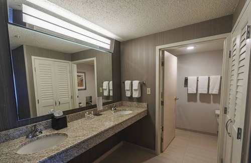 Willoughby Hotel | Courtyard by Marriott Cleveland Willoughby