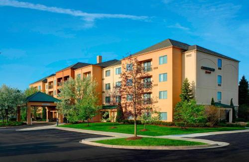 Pontiac Hotel | Courtyard by Marriott Detroit Pontiac/Auburn Hills