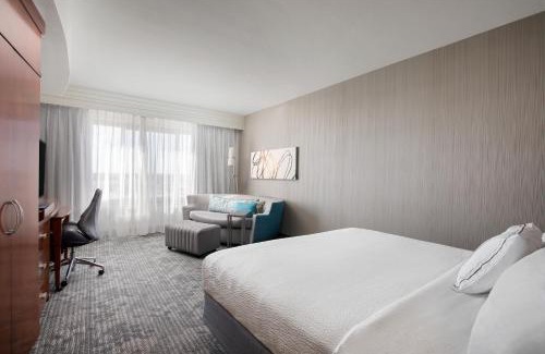Fort Smith Hotel | Courtyard by Marriott Fort Smith Downtown