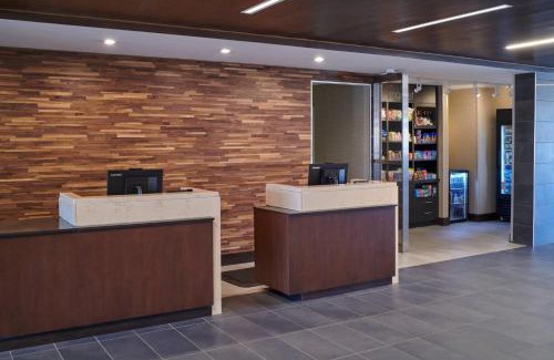 Jackson Hotel | Courtyard by Marriott Jackson