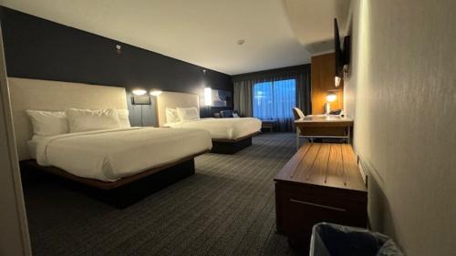 Kingston Hotel | Courtyard by Marriott Kingston