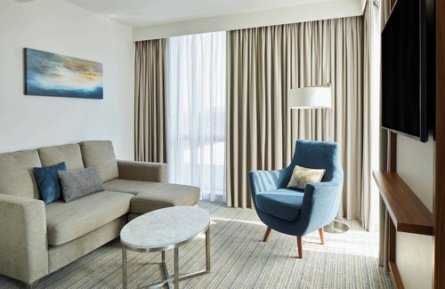 Harlington Hotel | Courtyard by Marriott London Heathrow Airport