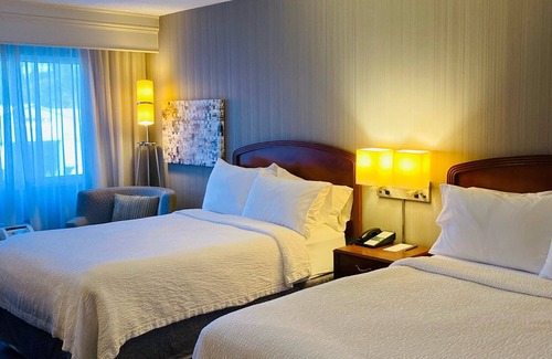 Lyndhurst Hotel | Courtyard by Marriott Lyndhurst Meadowlands