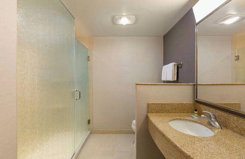 Middleton Hotel | Courtyard by Marriott Madison West Middleton