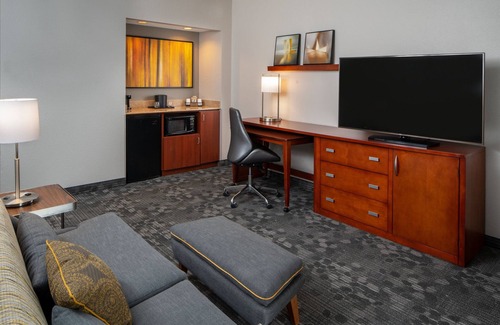 Donelson Hotel | Courtyard by Marriott Nashville Airport