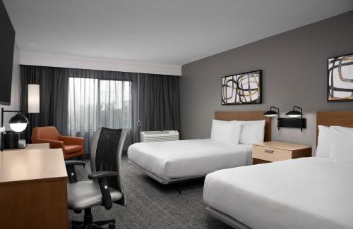 Orlando Hotel | Courtyard by Marriott Orlando East/UCF Area