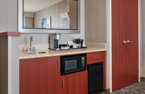 Ottawa Division Hotel | Courtyard by Marriott Ottawa East