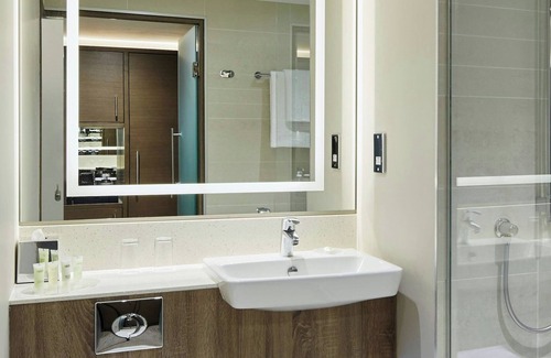 Milton Hotel | Courtyard by Marriott Oxford South