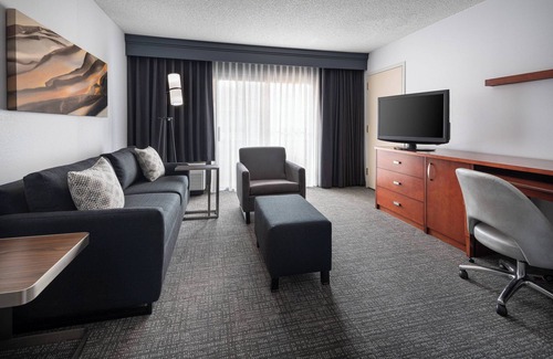 Pleasanton Hotel | Courtyard by Marriott Pleasanton