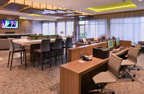 North Industrial Hotel | Courtyard by Marriott Saskatoon Airport