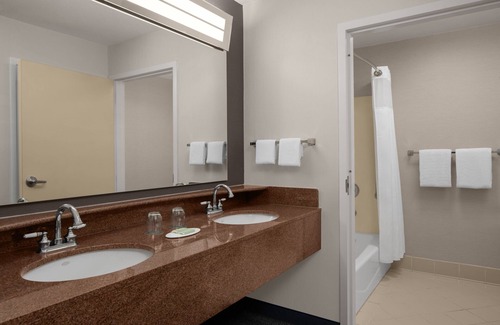 Kearny Mesa Hotel | Courtyard by Marriott San Diego Central