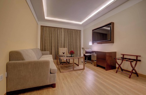 Bhatpore Hotel | Courtyard by Marriott Surat