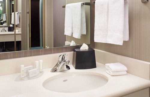 Rossford Hotel | Courtyard by Marriott Toledo Rossford/Perrysburg