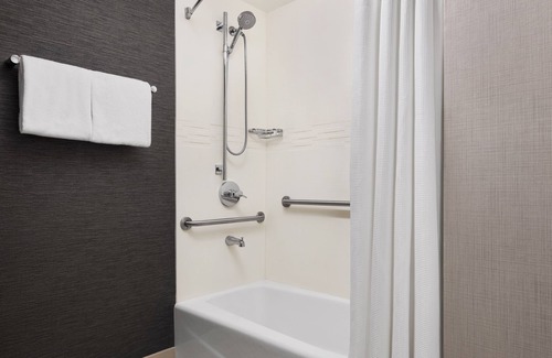 Troy Hotel | Courtyard by Marriott Troy
