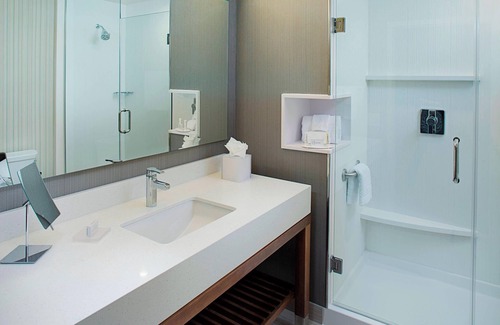 Carrollton Hotel | Courtyard by Marriott Dallas Carrollton