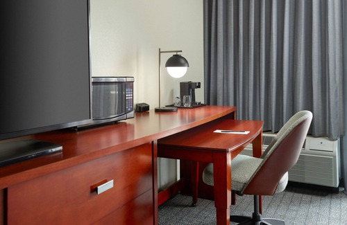 Rio Hotel | Courtyard by Marriott Charlottesville