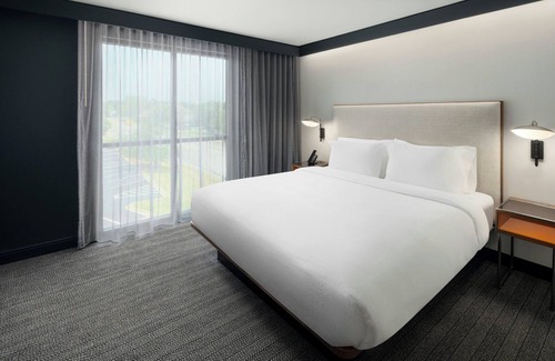 Gainesville Hotel | Courtyard by Marriott Gainesville GA