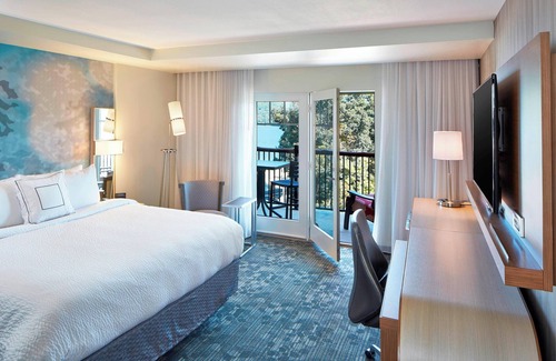 Lake George Hotel | Courtyard by Marriott Lake George