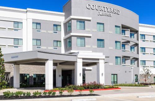 Lake Jackson Hotel | Courtyard by Marriott Lake Jackson