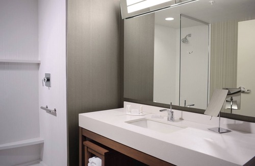 The Colony Hotel | Courtyard by Marriott Dallas Plano/The Colony