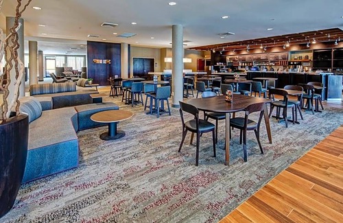 Troy Hotel | Courtyard by Marriott Troy