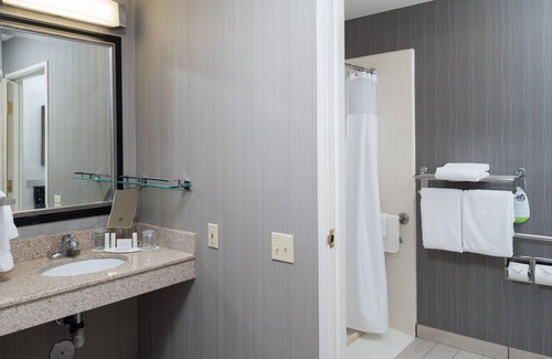 Nut Tree Hotel | Courtyard by Marriott Vacaville