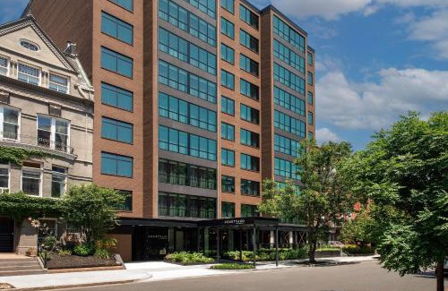 Dupont Circle Hotel | Courtyard by Marriott Washington, DC Dupont Circle