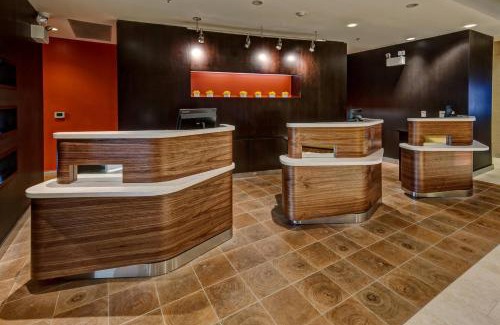 Westbury Hotel | Courtyard by Marriott Westbury Long Island
