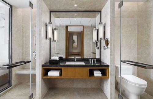Zhengdong New Area Hotel | Courtyard by Marriott Zhengzhou East