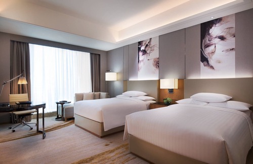 Zhengdong New Area Hotel | Courtyard by Marriott Zhengzhou East