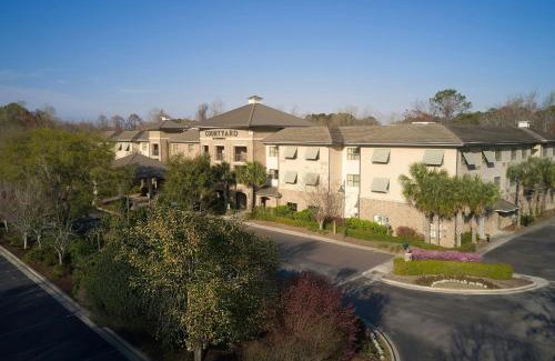 Mount Pleasant Hotel | Courtyard Charleston Mount Pleasant