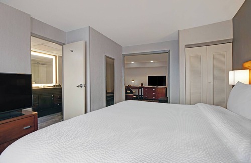 Elmhurst Hotel | Courtyard Chicago Elmhurst/Oakbrook Area