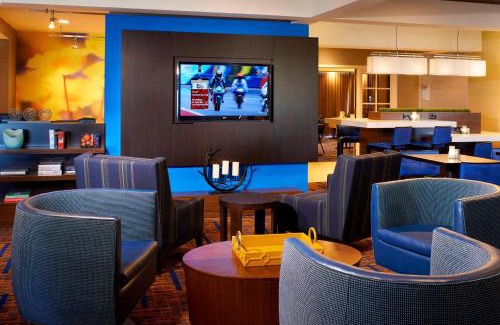 Utica Hotel | Courtyard Detroit Utica