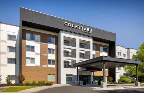 Hopelawn Hotel | Courtyard Edison Woodbridge
