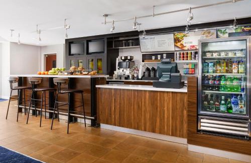 Newington Hotel | Courtyard Hartford Farmington