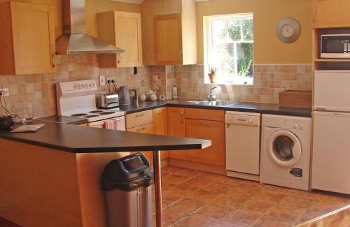 Bettystown House | Courtyard Holiday Cottage No 8 by Trident Holiday Homes