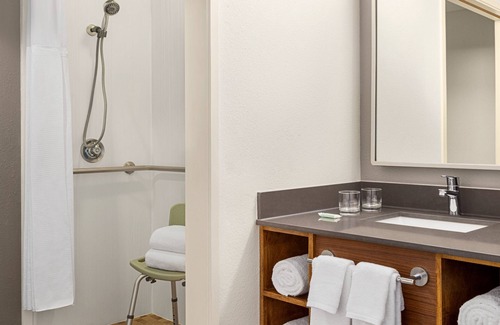 Stafford Hotel | Courtyard Houston Sugar Land/Stafford