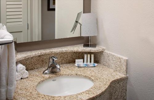 Westchase Hotel | Courtyard Houston Westchase