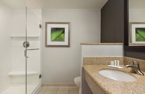 Greenville Hotel | Courtyard Marriott Greenville
