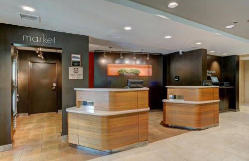 Paducah Hotel | Courtyard Paducah West